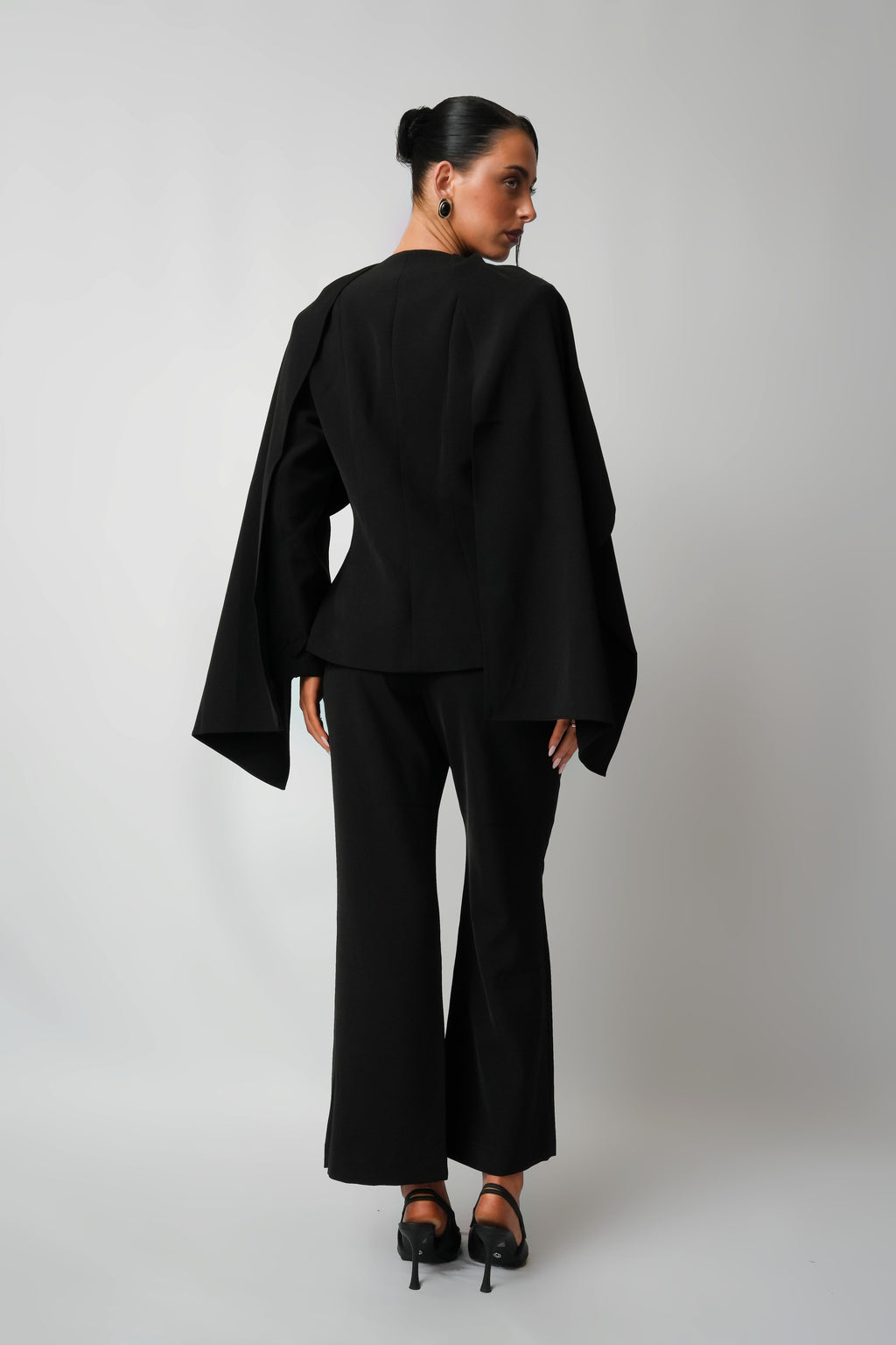 Black Élan Sets