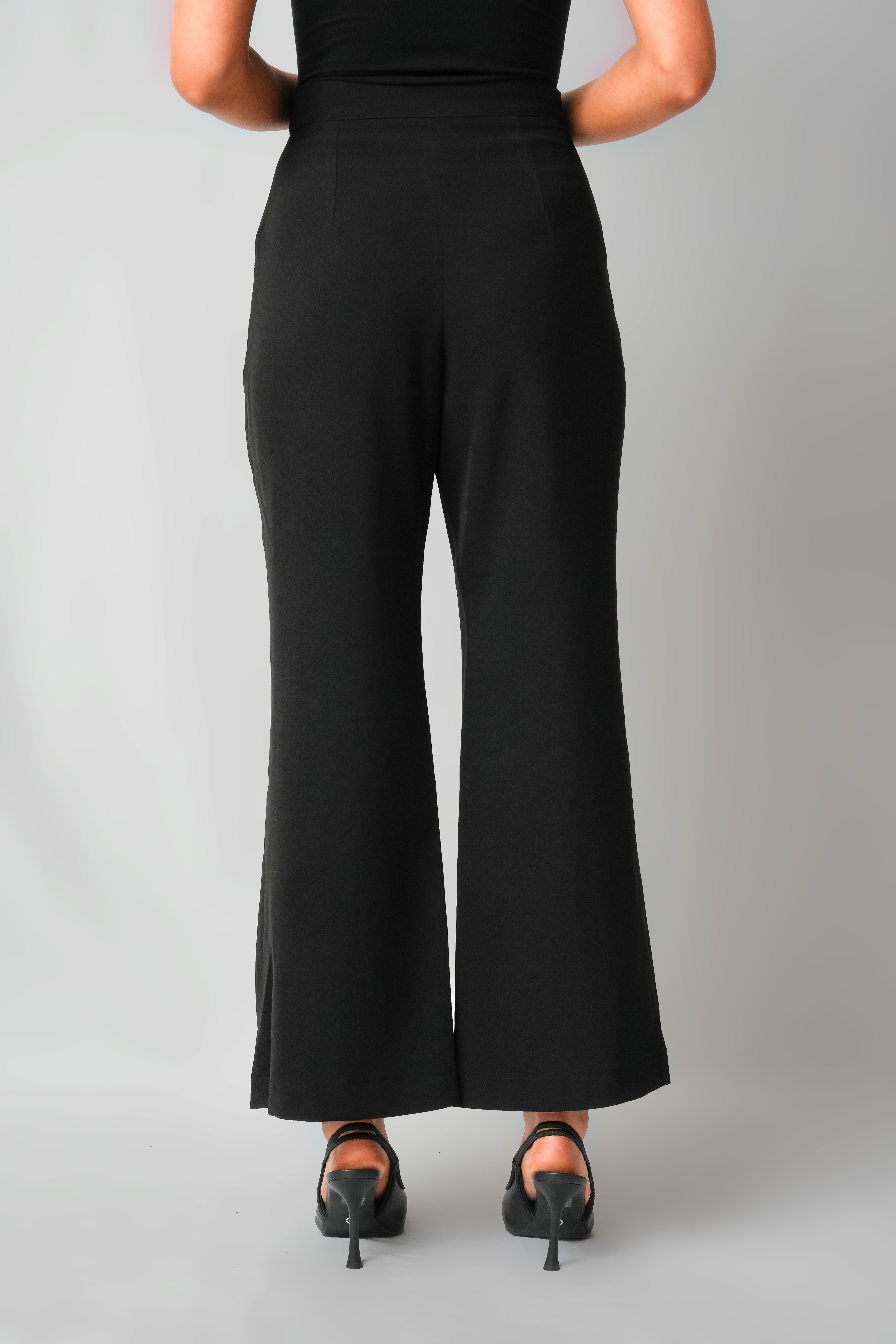 Black Élan Sets