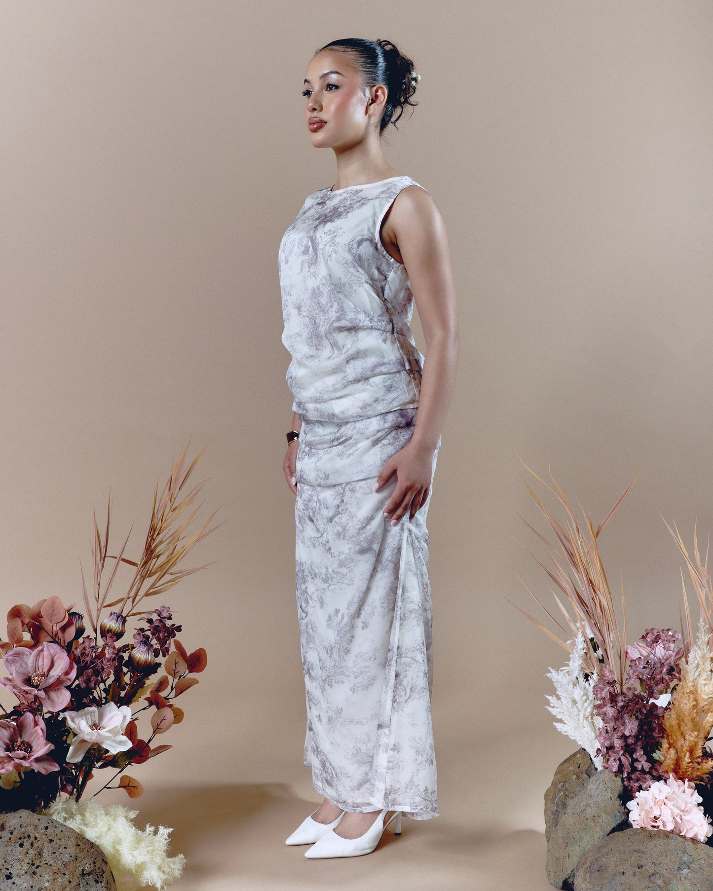 Pleated Shirt Short Sleeve Brown